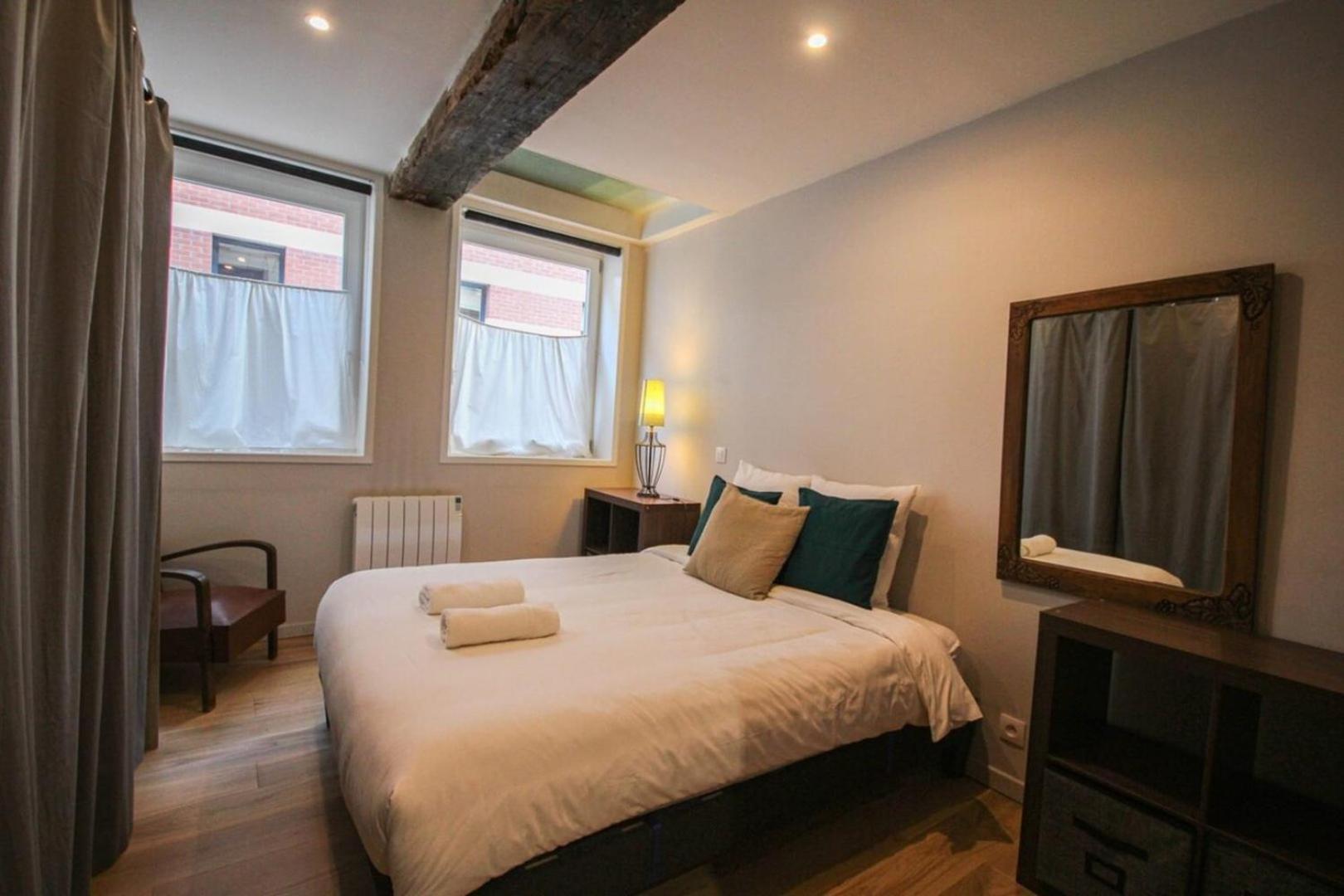 Duplex In The Heart Of Old Lille Terrace + Parking 아파트 외부 사진